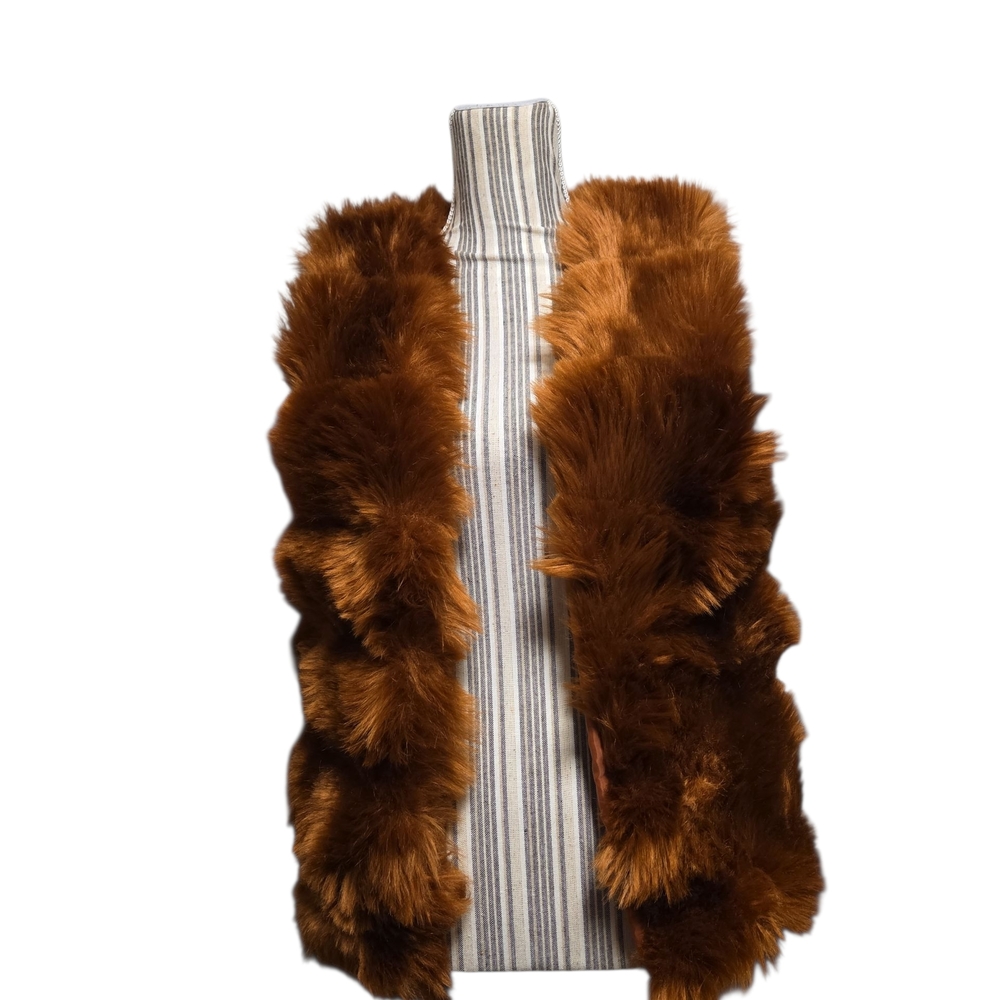 🎉HP🎉 Chic Brown Faux Fur Vest - Picture 2 of 9
